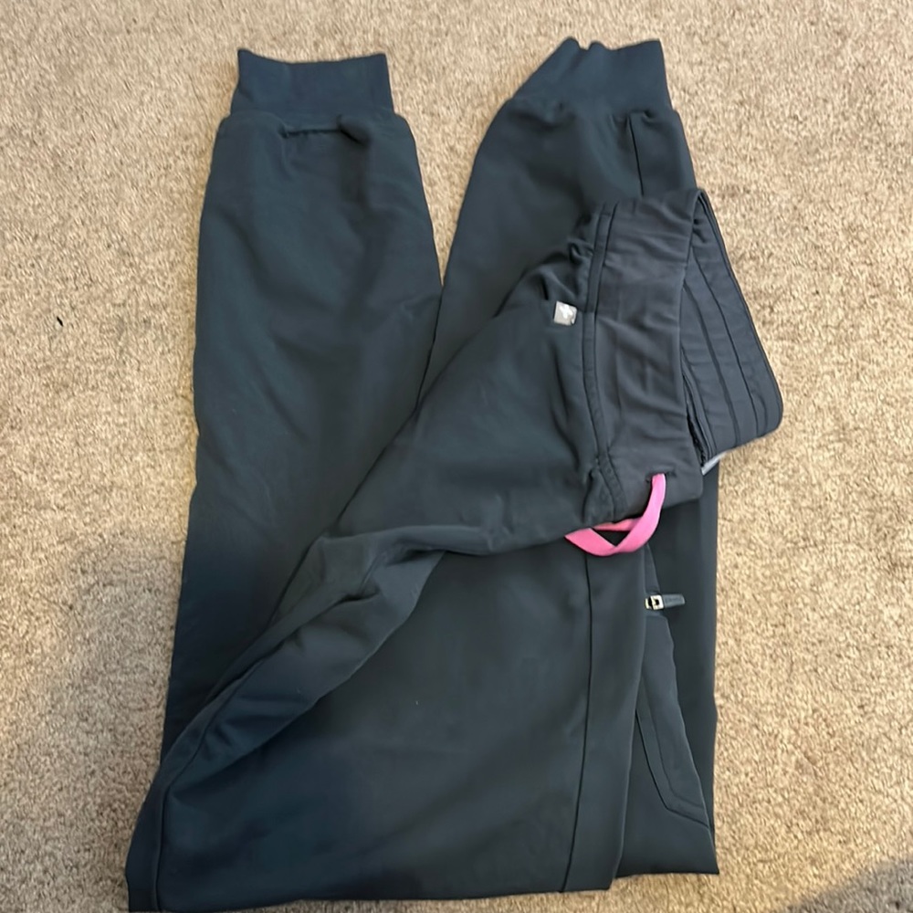 Figs Joggers Scrubs- Medium TALL